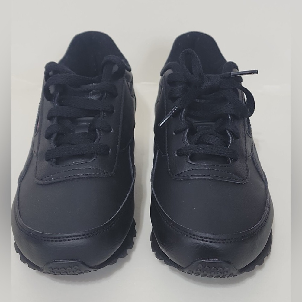 Reebok Women's Classic Renaissance Sneaker Size 8 Wide D Black - Picture 3 of 9